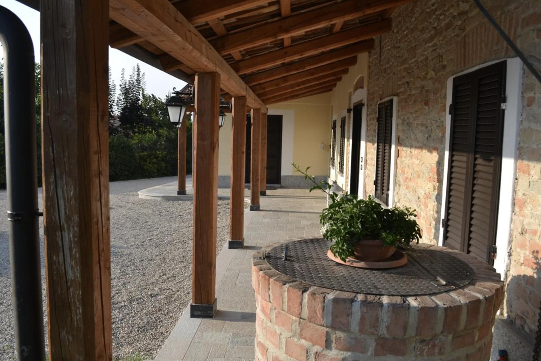 Casa Caimotta Hotel Neive Exterior photo